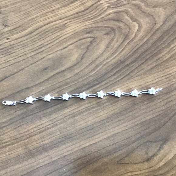 925 Sterling Silver and White Cubic Zirconia Long Wavy Link Bracelet 7.5" - Picture 7 of 9